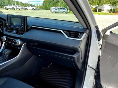 2022 Toyota RAV4 LE AWD (Natl)