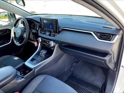 2022 Toyota RAV4 LE AWD (Natl)