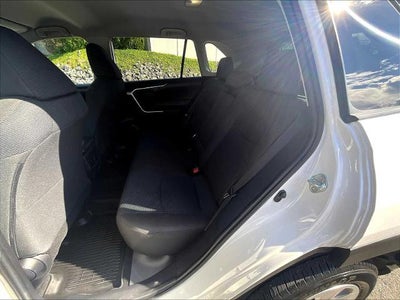 2022 Toyota RAV4 LE AWD (Natl)