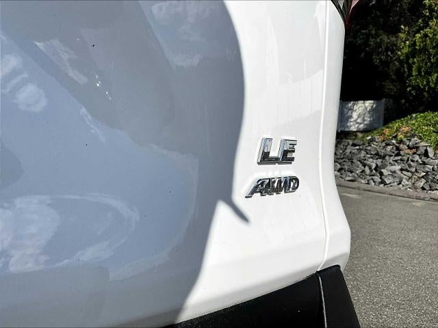2022 Toyota RAV4 LE AWD (Natl)