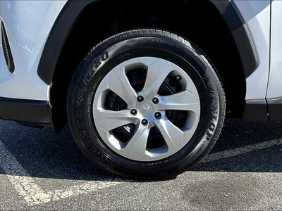 2022 Toyota RAV4 LE AWD (Natl)