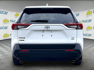 2024 Toyota RAV4 LE
