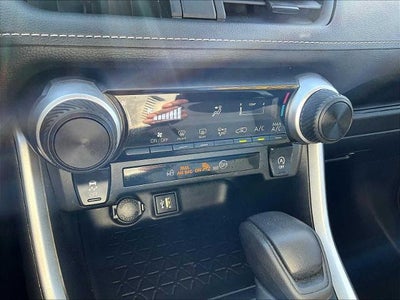 2024 Toyota RAV4 LE AWD (Natl)