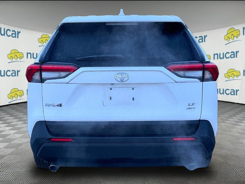 2024 Toyota RAV4 LE