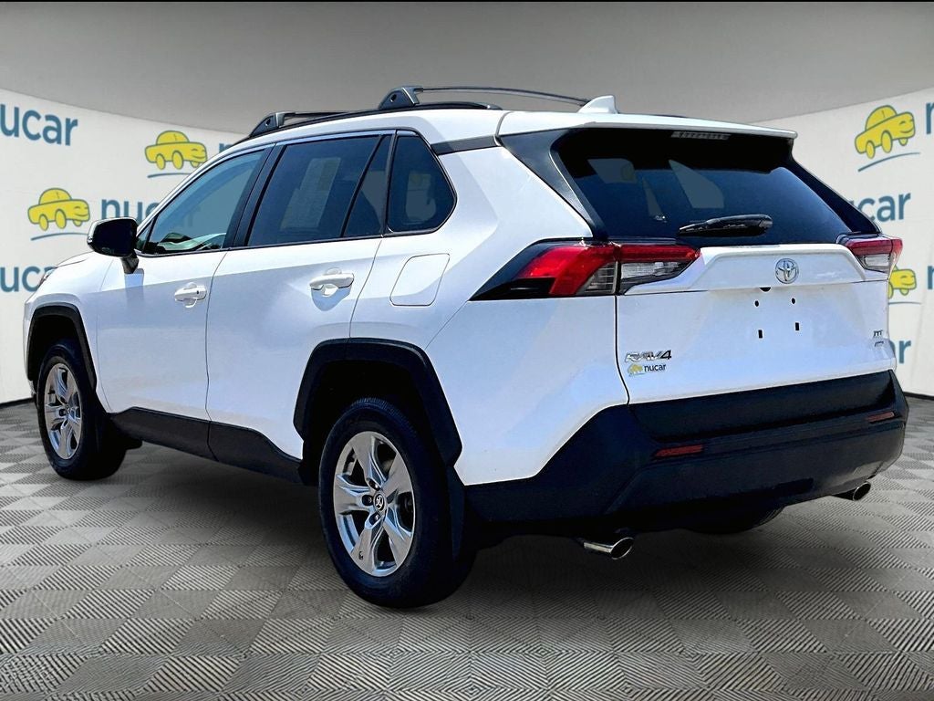 2023 Toyota RAV4 XLE
