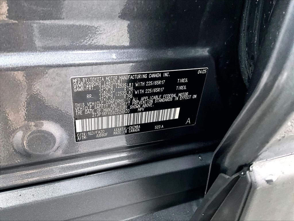 2025 Toyota RAV4 XLE