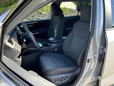 2024 Toyota RAV4 XLE AWD (Natl)