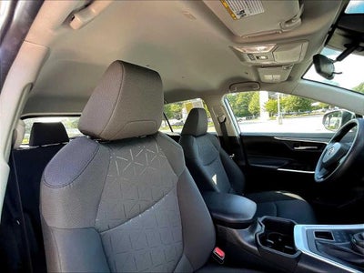 2024 Toyota RAV4 XLE AWD (Natl)