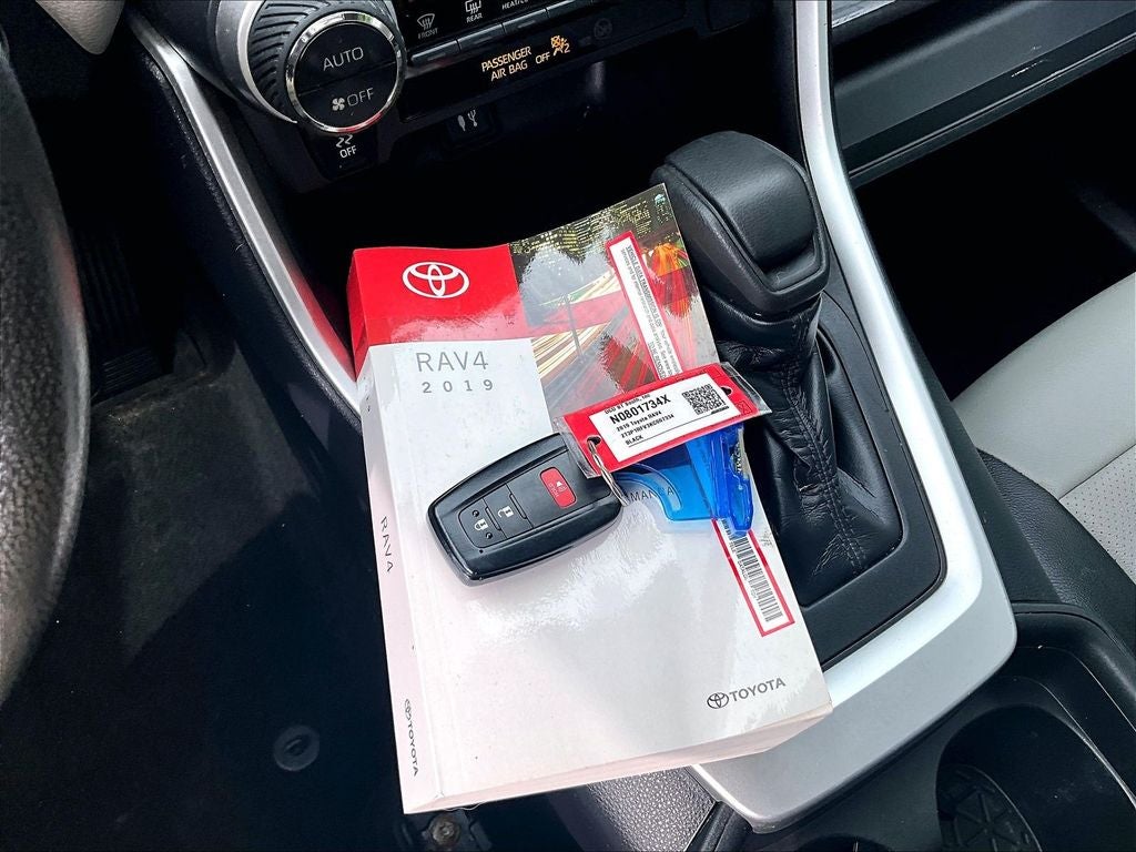 2019 Toyota RAV4 XLE