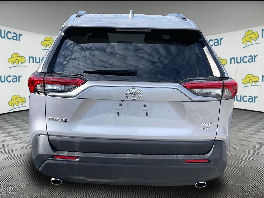 2023 Toyota RAV4 XLE