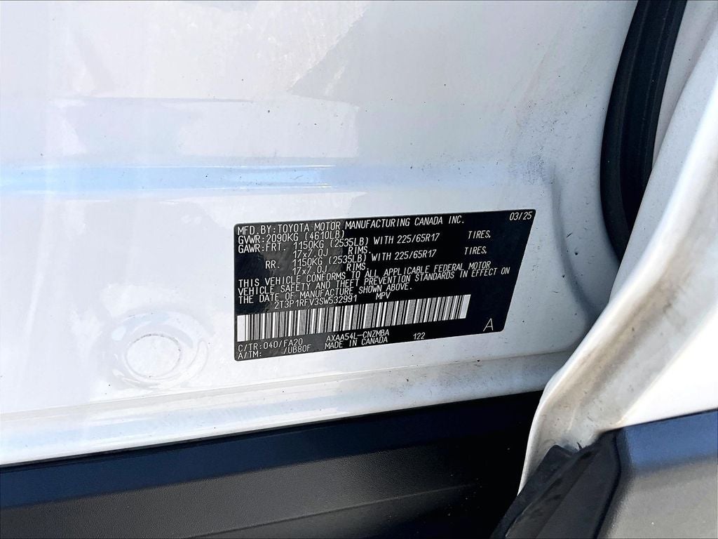 2025 Toyota RAV4 XLE