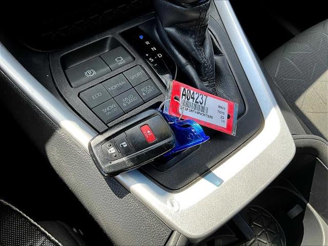 2023 Toyota RAV4 XLE AWD (Natl)