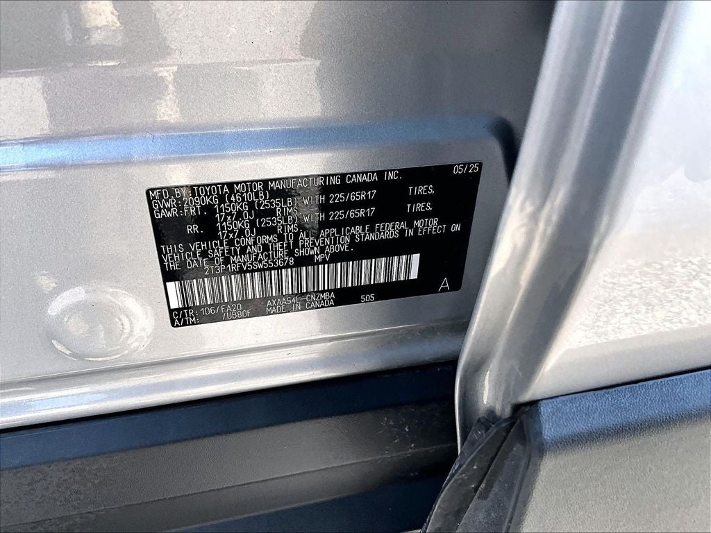 2025 Toyota RAV4 XLE