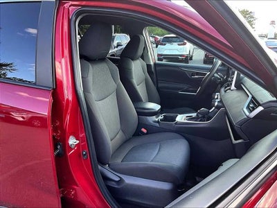 2025 Toyota RAV4 XLE AWD (Natl)