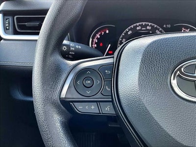 2025 Toyota RAV4 XLE AWD (Natl)