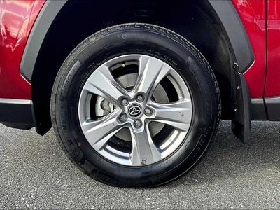 2025 Toyota RAV4 XLE AWD (Natl)