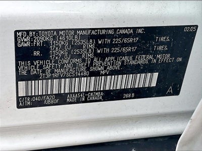 2025 Toyota RAV4 XLE