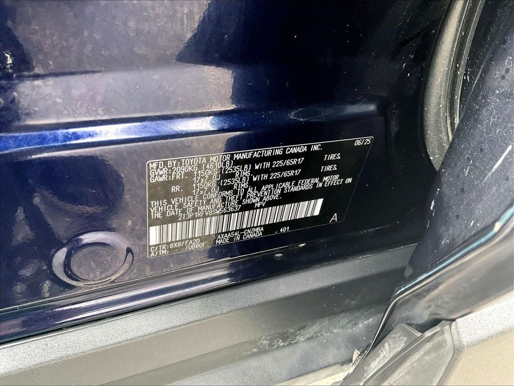 2025 Toyota RAV4 XLE