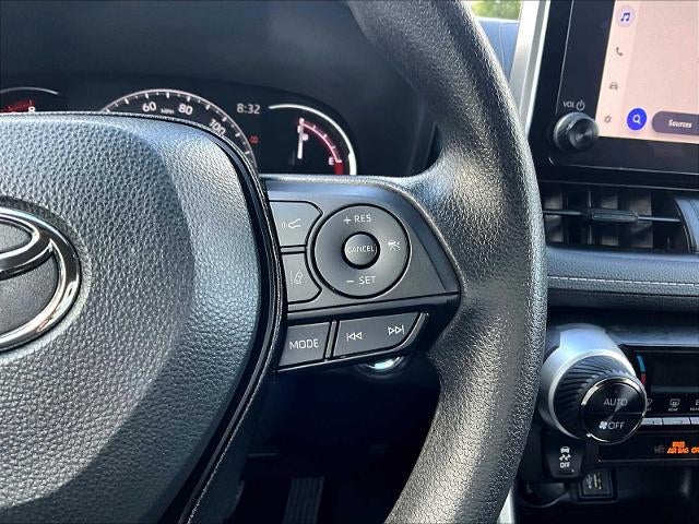 2025 Toyota RAV4 XLE AWD (Natl)