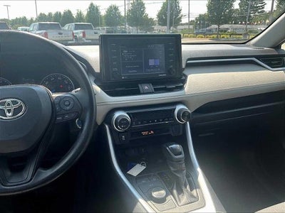 2021 Toyota RAV4 Hybrid XLE AWD (Natl)