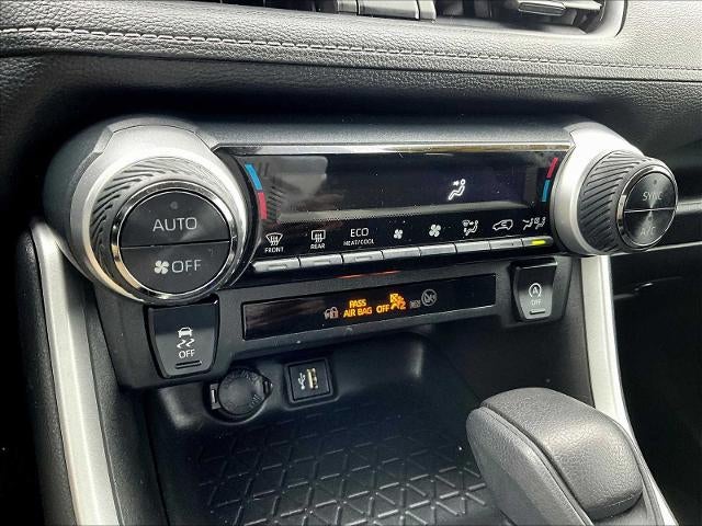 2023 Toyota RAV4 XLE FWD (GS)