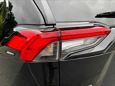 2023 Toyota RAV4 XLE FWD (GS)