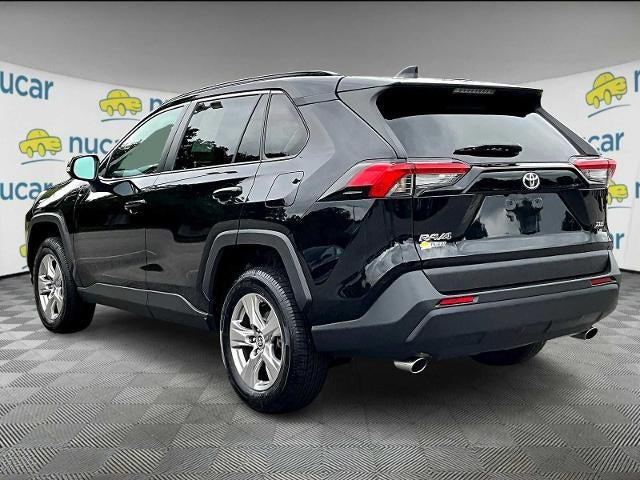 2023 Toyota RAV4 XLE FWD (GS)
