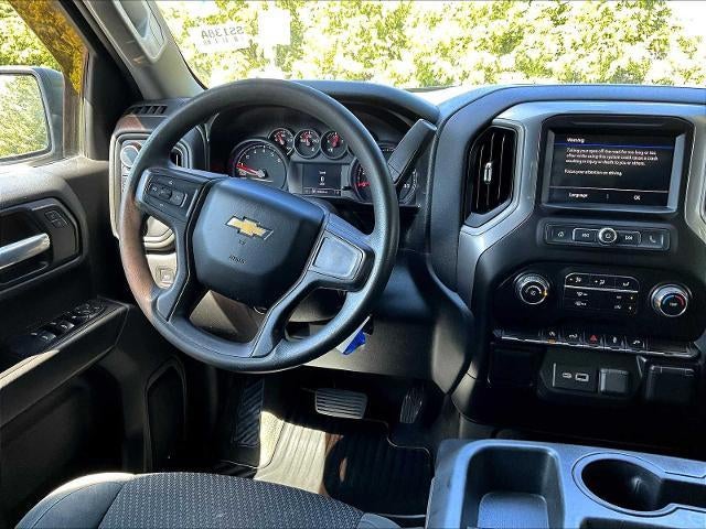 2021 Chevrolet Silverado 1500 Crew Cab Short Box 4-Wheel Drive Custom