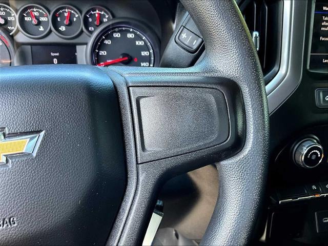 2021 Chevrolet Silverado 1500 Crew Cab Short Box 4-Wheel Drive Custom