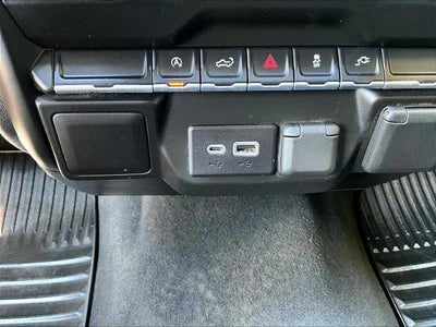 2021 Chevrolet Silverado 1500 Crew Cab Short Box 4-Wheel Drive Custom