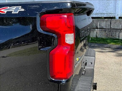 2021 Chevrolet Silverado 1500 Crew Cab Short Box 4-Wheel Drive Custom