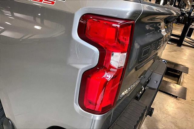 2024 Chevrolet Silverado 1500 Crew Cab Short Box 4-Wheel Drive LT Trail Boss