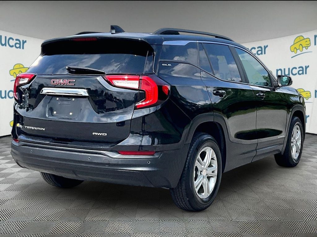 2022 GMC Terrain SLE