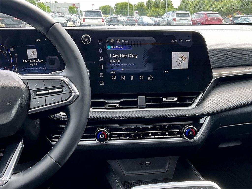 2025 Chevrolet Equinox LT