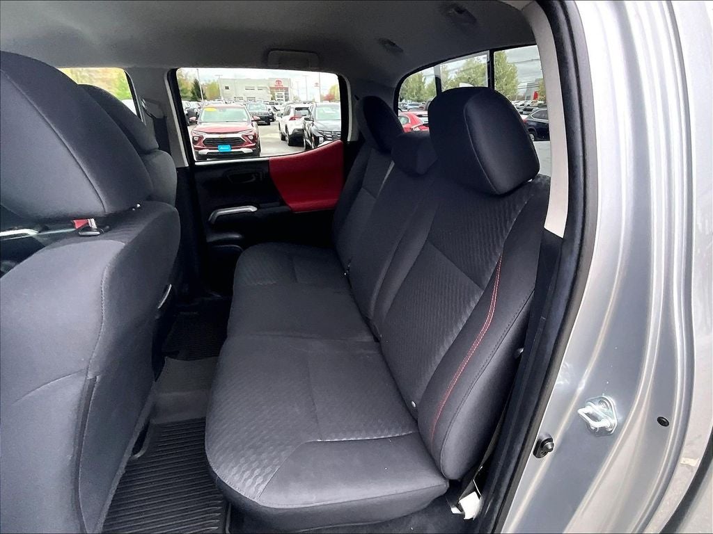 2022 Toyota Tacoma SR5 V6