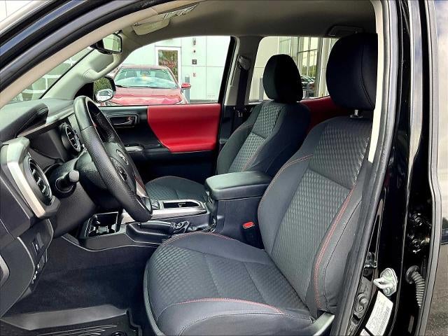 2023 Toyota Tacoma 4WD 4WD SR5 Double Cab 5' Bed V6 AT (GS)