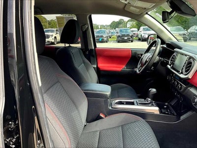 2023 Toyota Tacoma 4WD 4WD SR5 Double Cab 5' Bed V6 AT (GS)