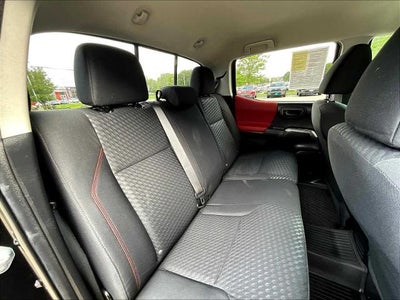 2023 Toyota Tacoma 4WD 4WD SR5 Double Cab 5' Bed V6 AT (GS)