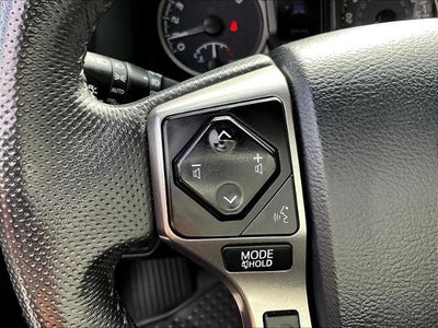 2023 Toyota Tacoma 4WD 4WD SR5 Double Cab 5' Bed V6 AT (GS)