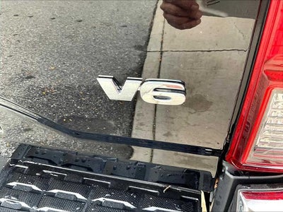 2023 Toyota Tacoma 4WD 4WD SR5 Double Cab 5' Bed V6 AT (GS)