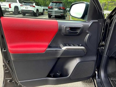 2023 Toyota Tacoma 4WD 4WD SR5 Double Cab 5' Bed V6 AT (GS)