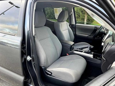 2022 Toyota Tacoma 4WD 4WD SR5 Double Cab 5' Bed V6 AT (GS)