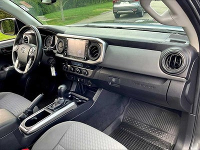 2022 Toyota Tacoma 4WD 4WD SR5 Double Cab 5' Bed V6 AT (GS)