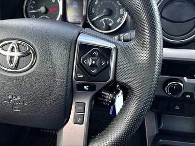 2022 Toyota Tacoma 4WD 4WD SR5 Double Cab 5' Bed V6 AT (GS)