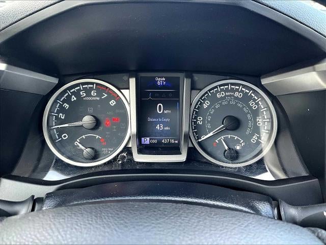 2022 Toyota Tacoma 4WD 4WD SR5 Double Cab 5' Bed V6 AT (GS)