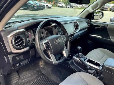 2022 Toyota Tacoma 4WD 4WD SR5 Double Cab 5' Bed V6 AT (GS)