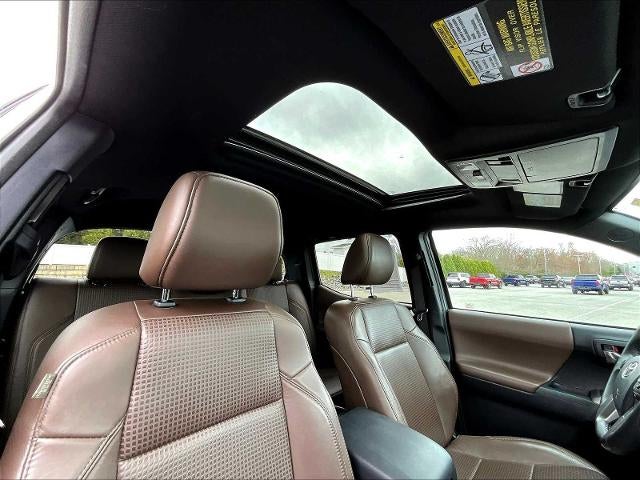 2018 Toyota Tacoma Limited Double Cab 5' Bed V6 4x4 AT (Natl)