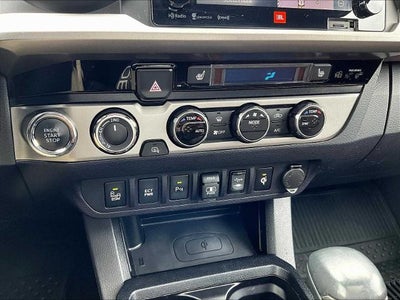 2018 Toyota Tacoma Limited Double Cab 5' Bed V6 4x4 AT (Natl)