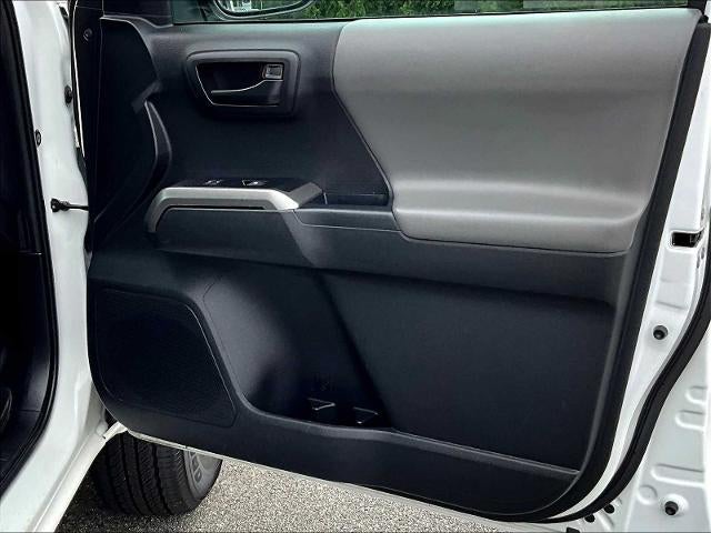 2023 Toyota Tacoma 4WD 4WD SR5 Double Cab 5' Bed V6 AT (GS)