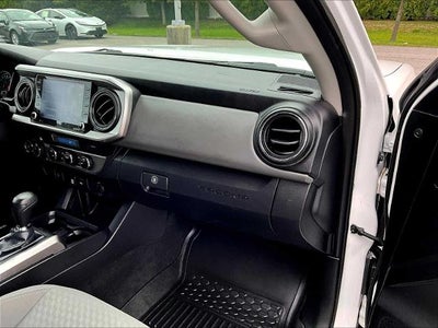 2023 Toyota Tacoma 4WD 4WD SR5 Double Cab 5' Bed V6 AT (GS)